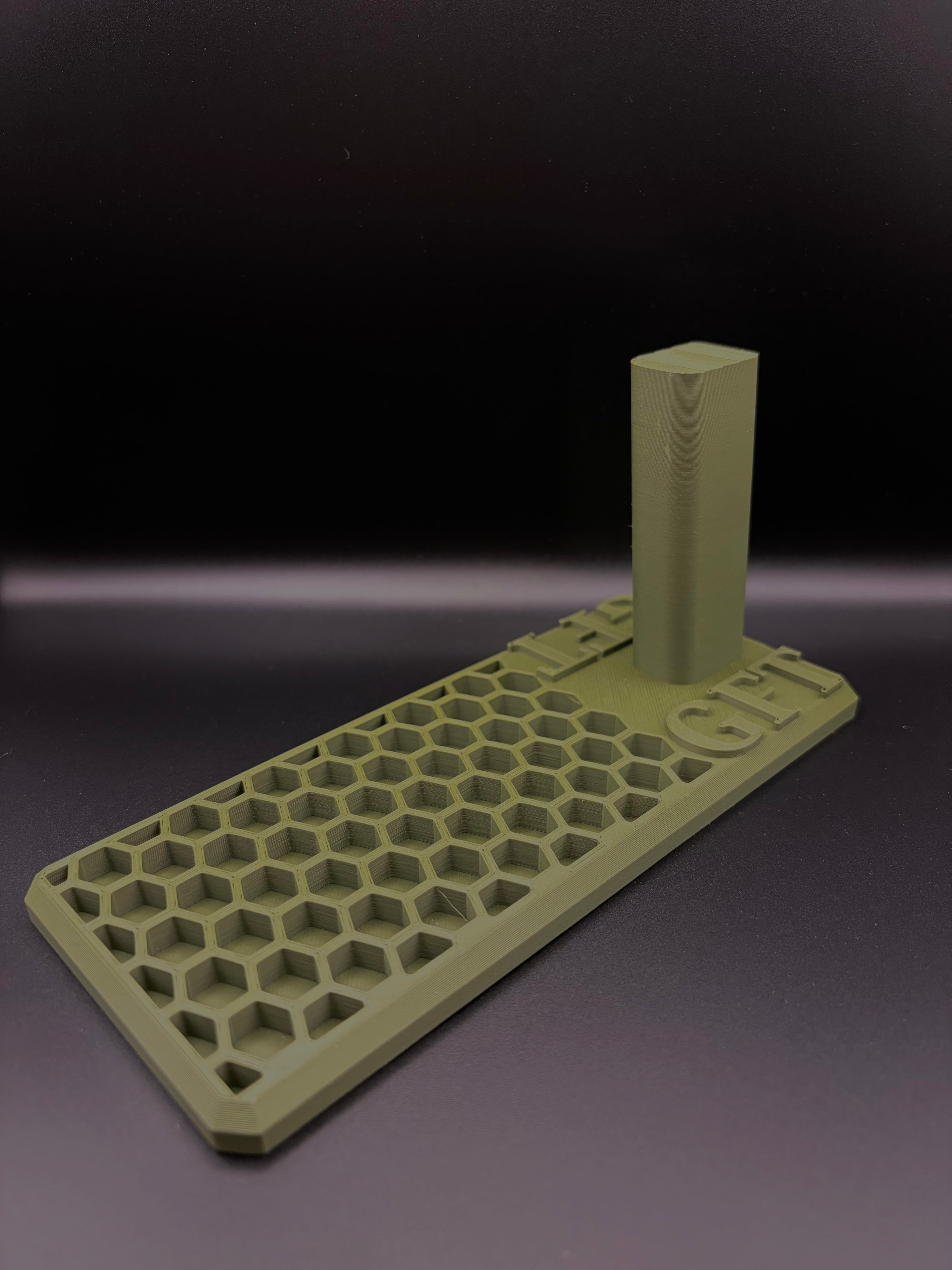pistol stand